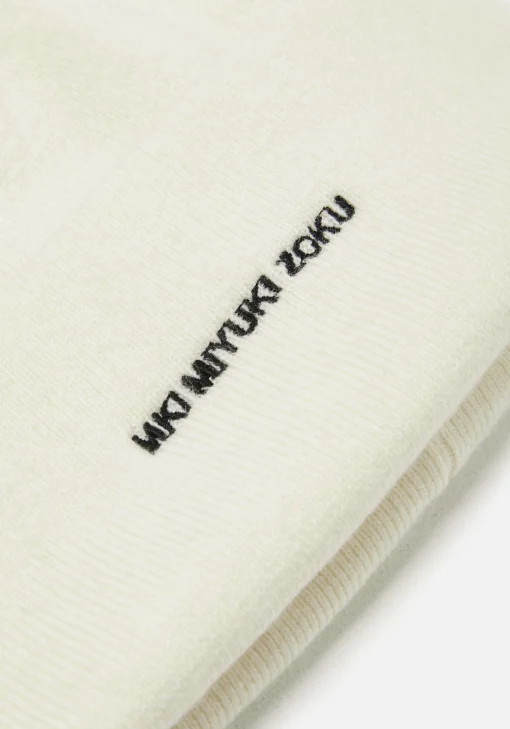 MKI EMBROIDERED MERINO BEANIE