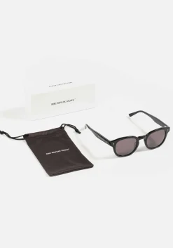 MKI KEYHOLE SUNGLASSES
