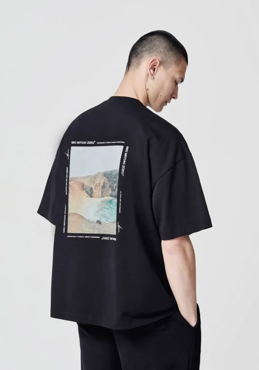 MKI RESORT PRINT T-SHIRT